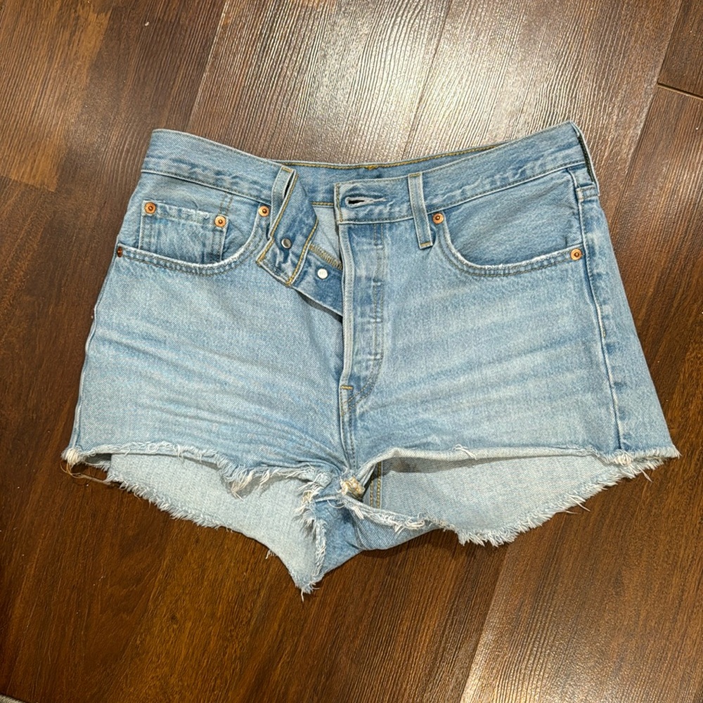 Levi’s jean shorts